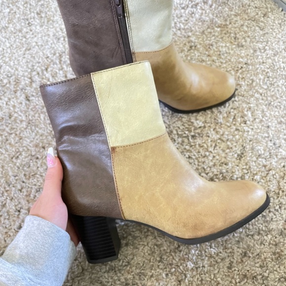 Patchwork booties - Picture 2 of 3